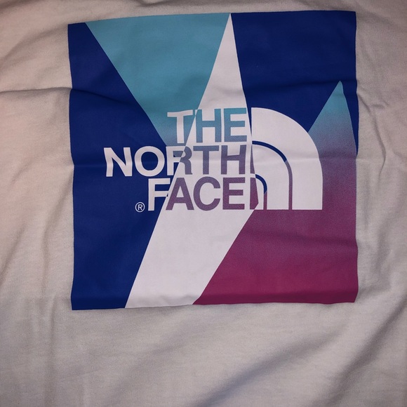 The North Face White Graphic T-Shirt - Picture 2 of 3